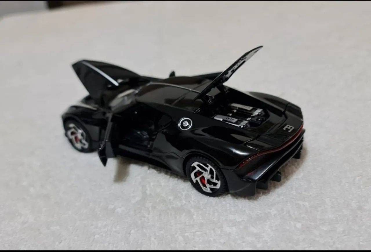 Carrinho miniatura Bugatti Centodieci  - Foto 3