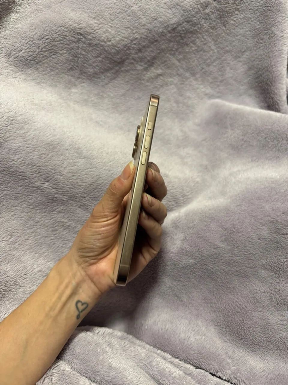 IPHONE 16 PRO MAX  - Foto 4
