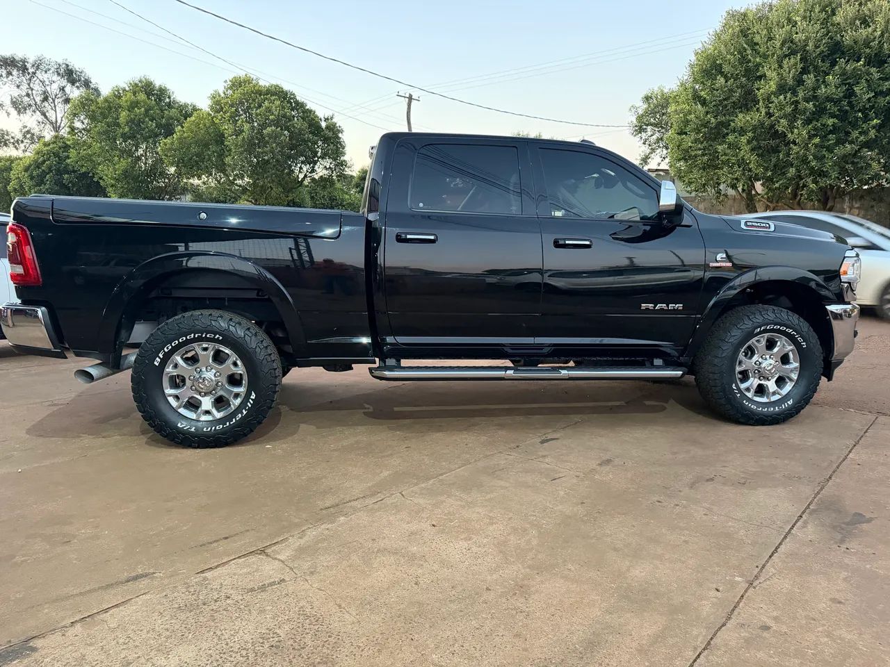 Ram 2500 Laramie 6.7 TDI CD 4X4 Diesel 2022 - Foto 8