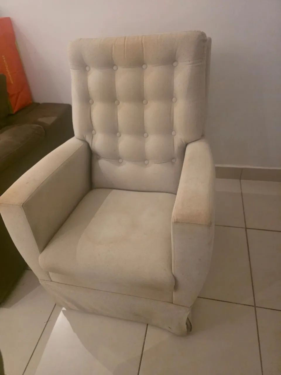 Cadeira de amamentação com balanço  - Foto 3