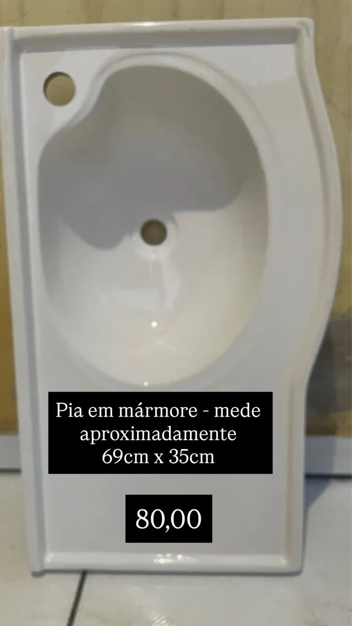 Pia em mármore 