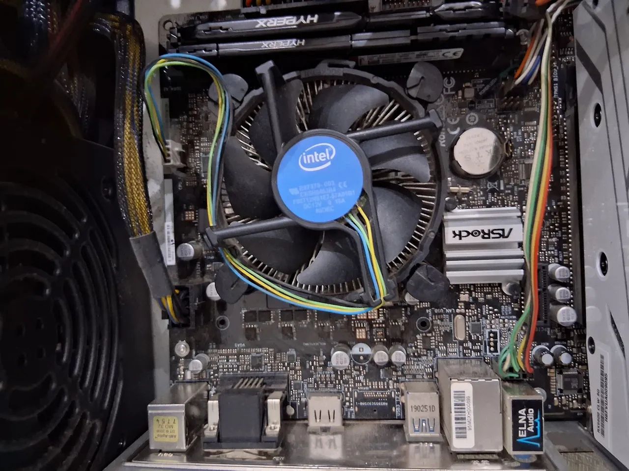 Kit Upgrade Gamer Intel i5-9400F + ASRock H310M 6 Núcleos - Peças