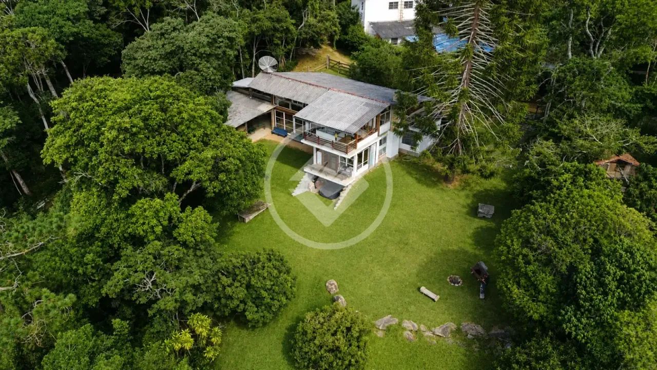 Casa para locação com 4 quartos, sendo 2 suítes em Quebra Frasco - Teresópolis/ RJ codigo: - Foto 2