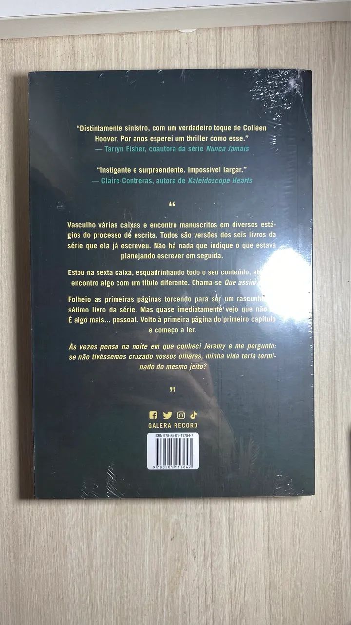 Verity livro capa comum  - Foto 2