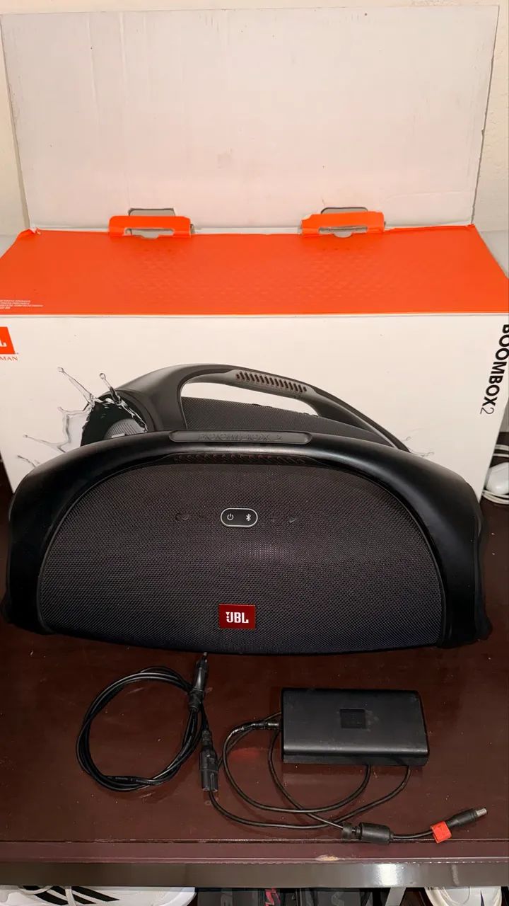 JBL Boombox 2