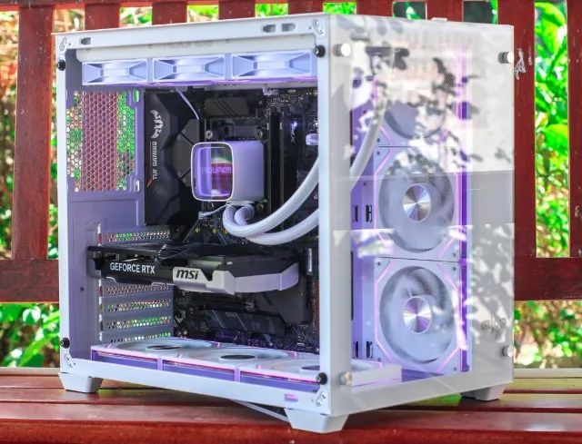 5700X - 32GB - RTX 5060Ti - Foto 4