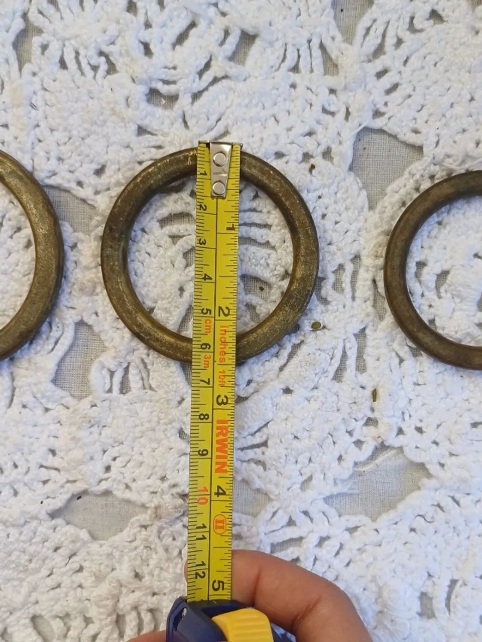 Trio argolas de metal amarelo antigas  - Foto 5