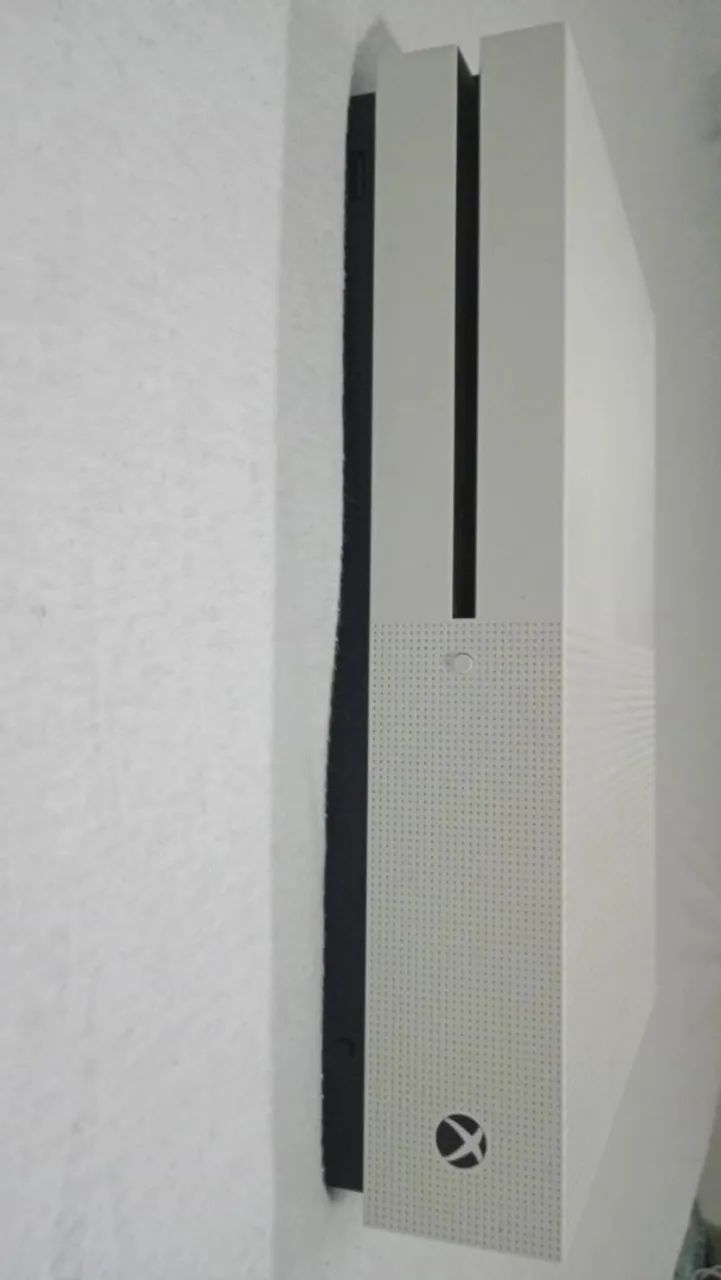 XBOX ONE S 1TB  - Foto 4