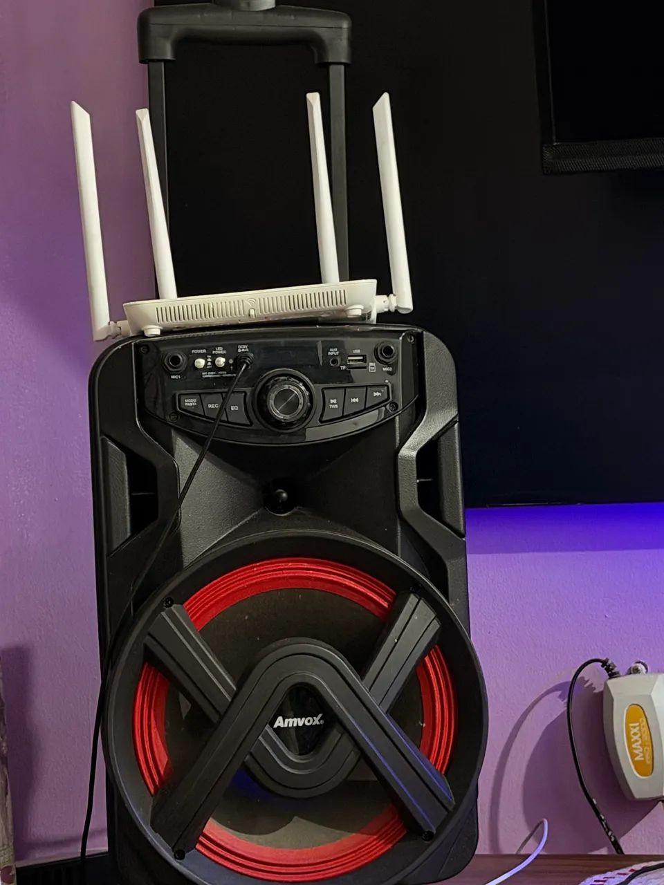 Rádio amvox  - Foto 4