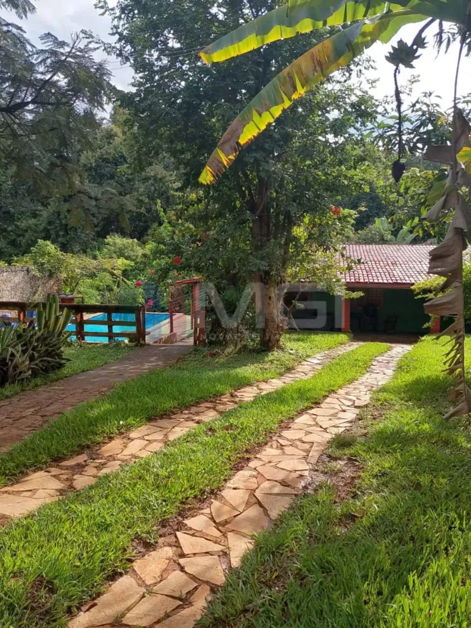 CHACARA COM LAZER PISCINA - ACEITA PERMUTA - Foto 2