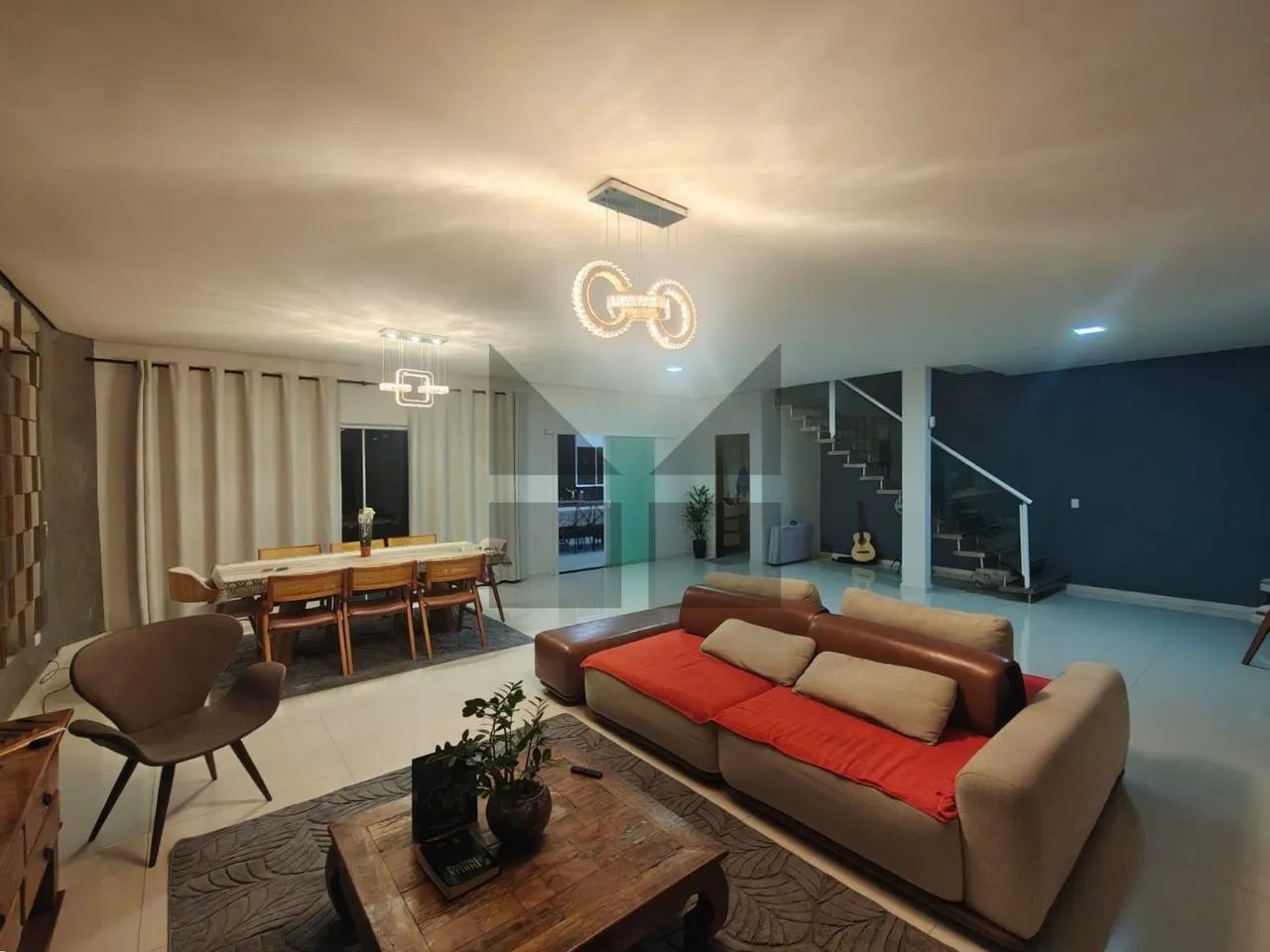 Casa de Condomínio em Taboão da Serra