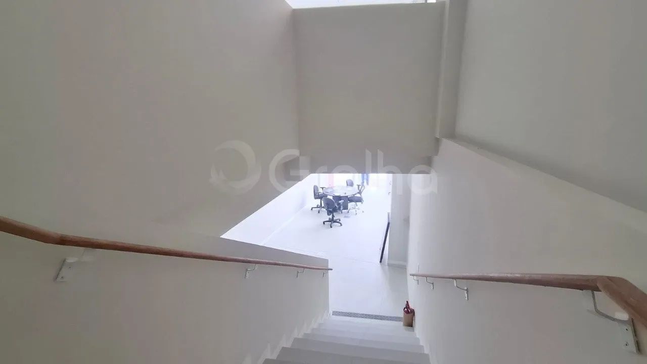 Loja para Venda em Florianópolis, Trindade, 1 banheiro, 2 vagas - Foto 3