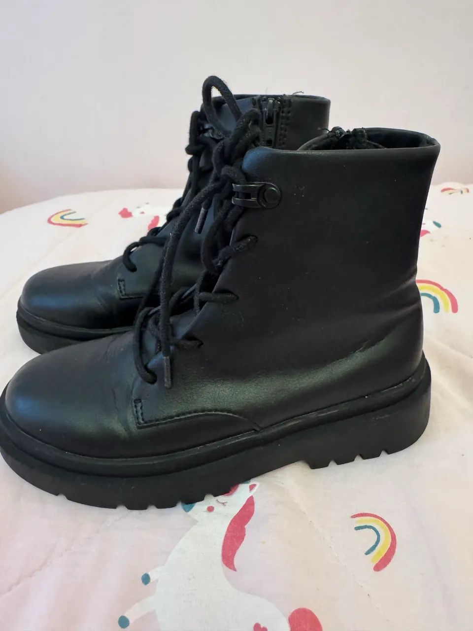 Bota infantil feminina preta - Zara - Tamanho 31 - Foto 3