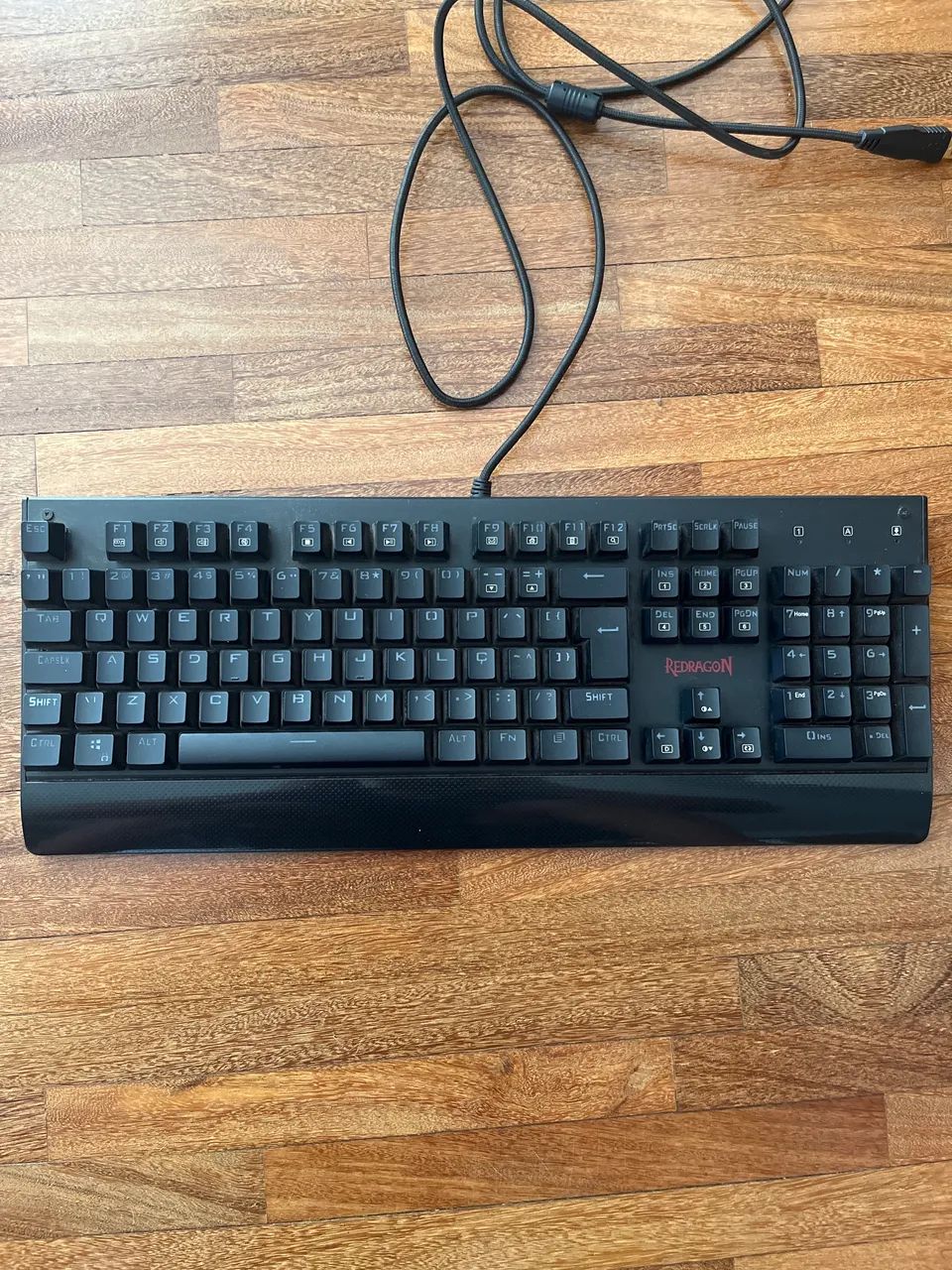 REDRAGON KALA K557RGB SWITCH BLUE - Foto 2