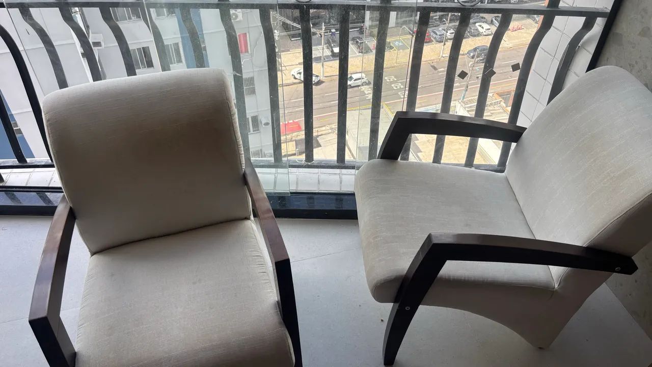 Dupla de Cadeiras Estofadas  - Foto 4
