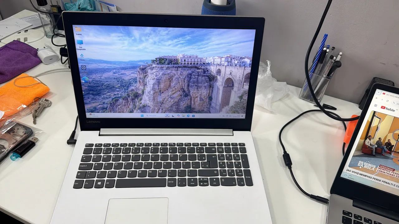 Notebook Lenovo  81fe  -  i5 8250u  8gb ssd 240gb