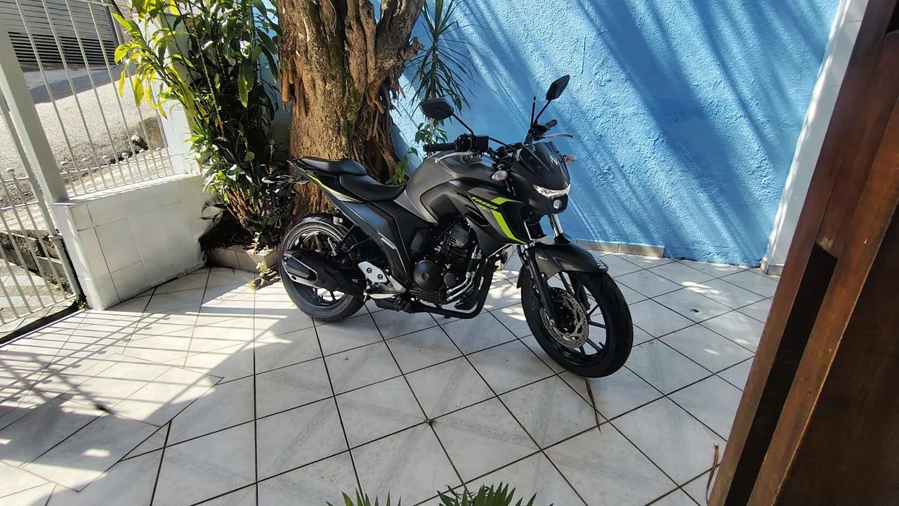 Yahama FZ25 zerada - Foto 2