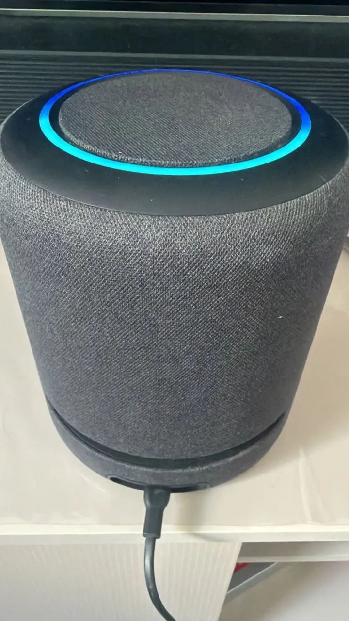 Smart Speaker Amazon Echo Studio Alexa