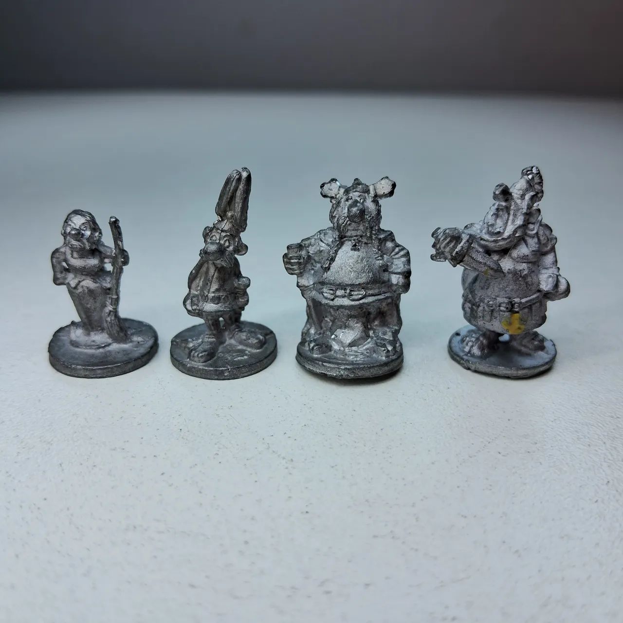 Asterix e Obelix - Coleção rara de miniaturas de chumbo - Foto 2