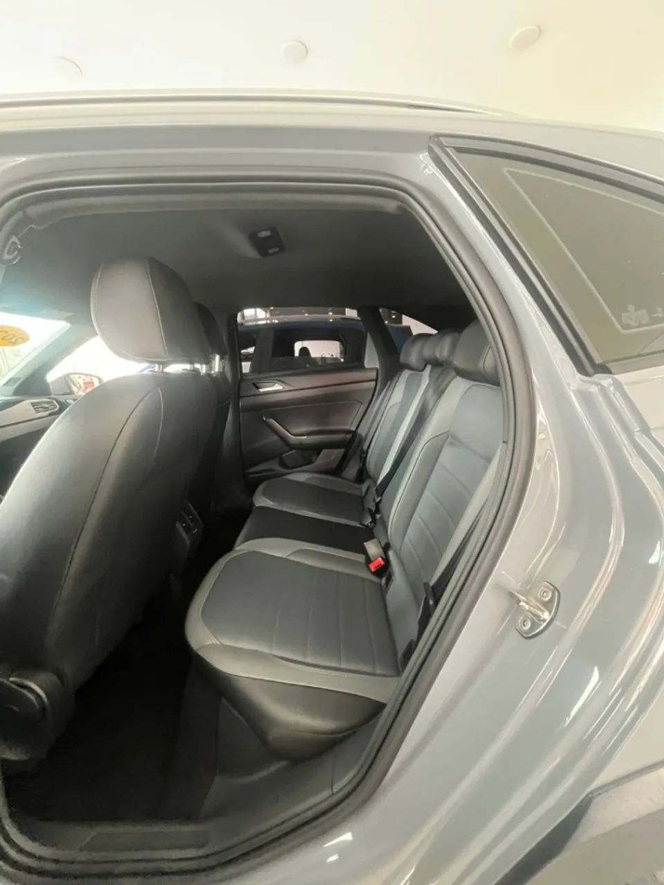 Volkswagen Nivus Highline 1.0 200 TSI Flex AUT 2023 - Foto 7