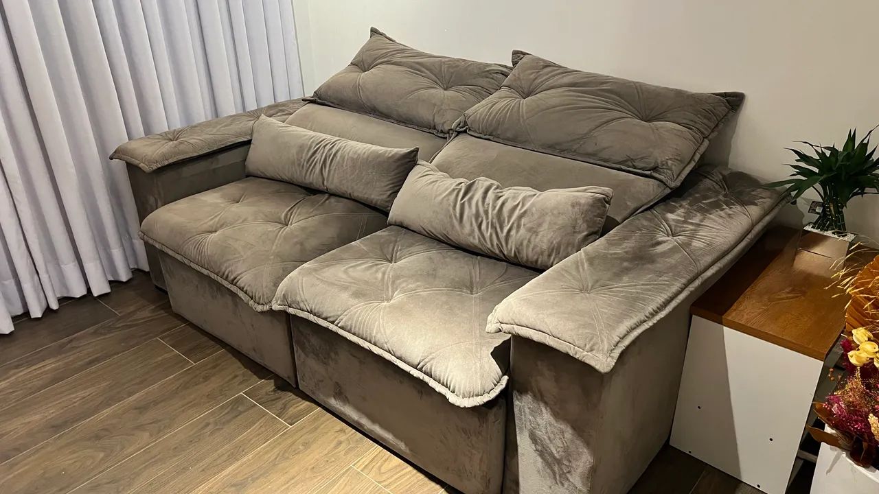 SOFÁ CINZA 3 LUGARES VELUDO 463752701988710402