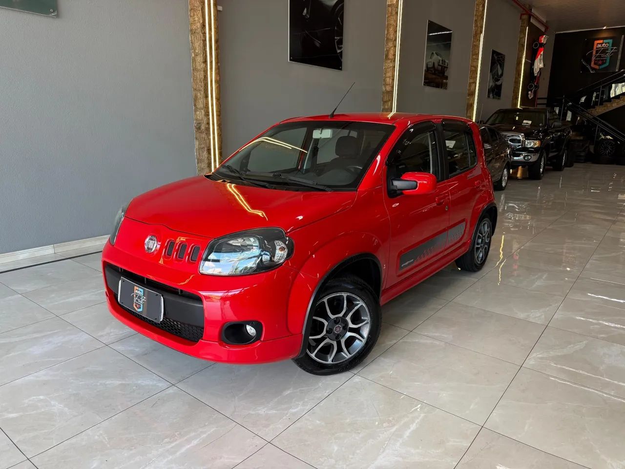 Fiat Uno Sporting 1.4 EVO Fire Flex 8V 4P 2013