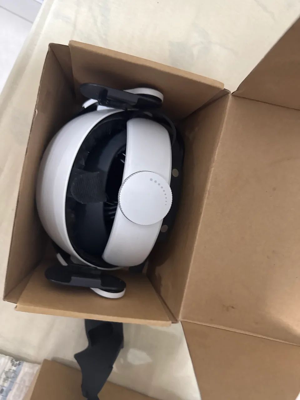 META QUEST 2 KIT PREMIUM COM BOBOVR 2 PRO BATERIA EXTRA E ACESSORIOS - Foto 2
