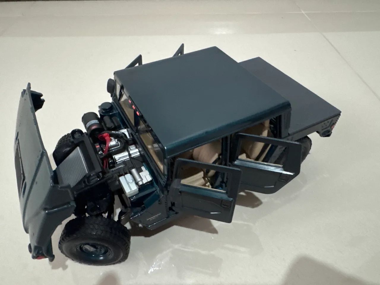 Miniatura Hummer H1 1/18  - Foto 2