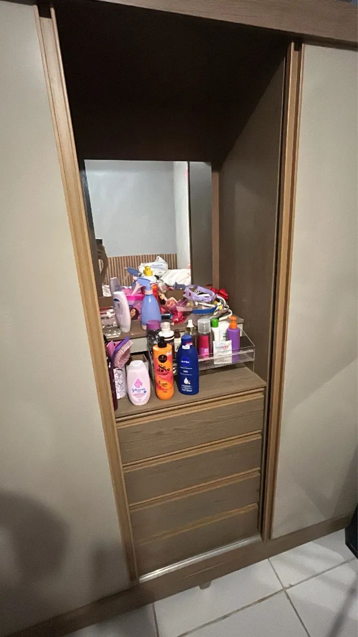 Guarda roupa 