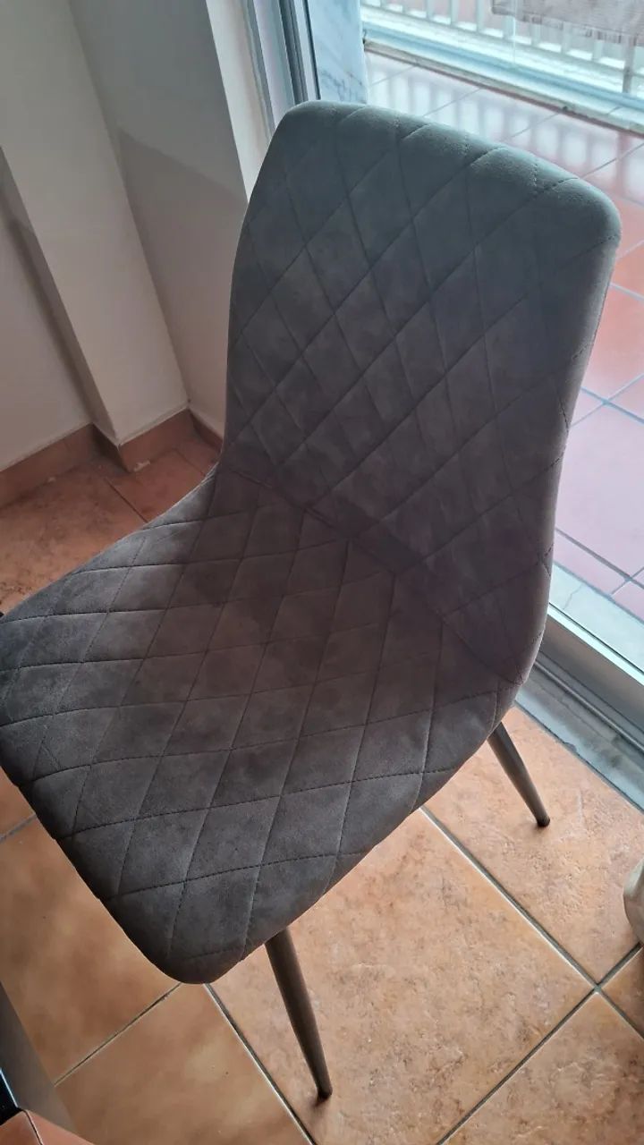 Dining Table with 4 Chairs65573821991170123
