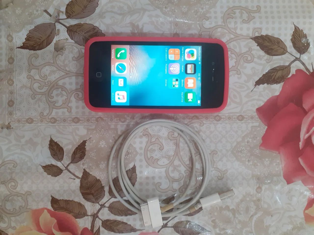 Vendo Iphone 4s- Nostalgia/ Relíquia.  - Foto 5