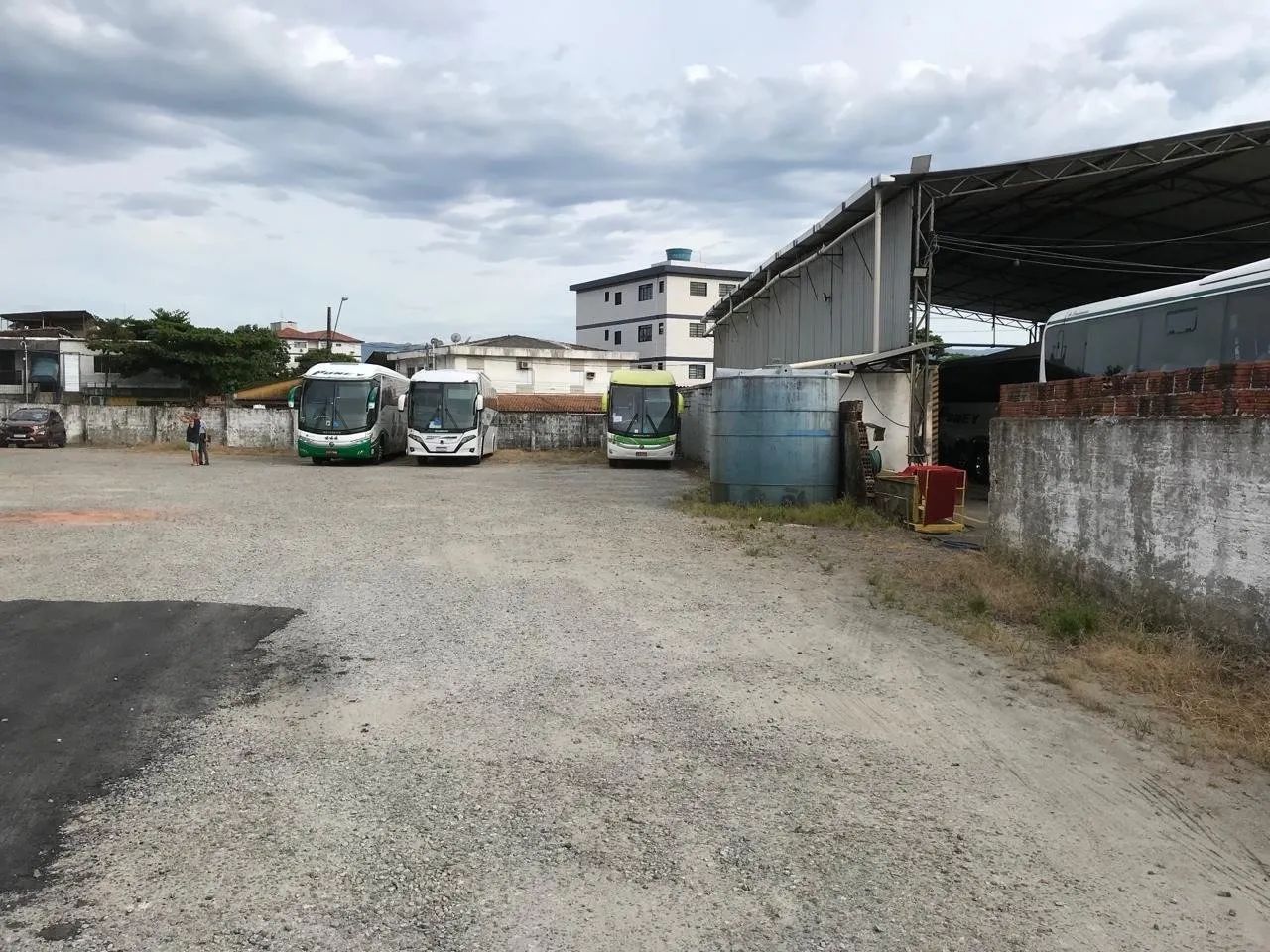 Terreno plano compactado à venda próximo ao centro de São Vicente - Foto 9
