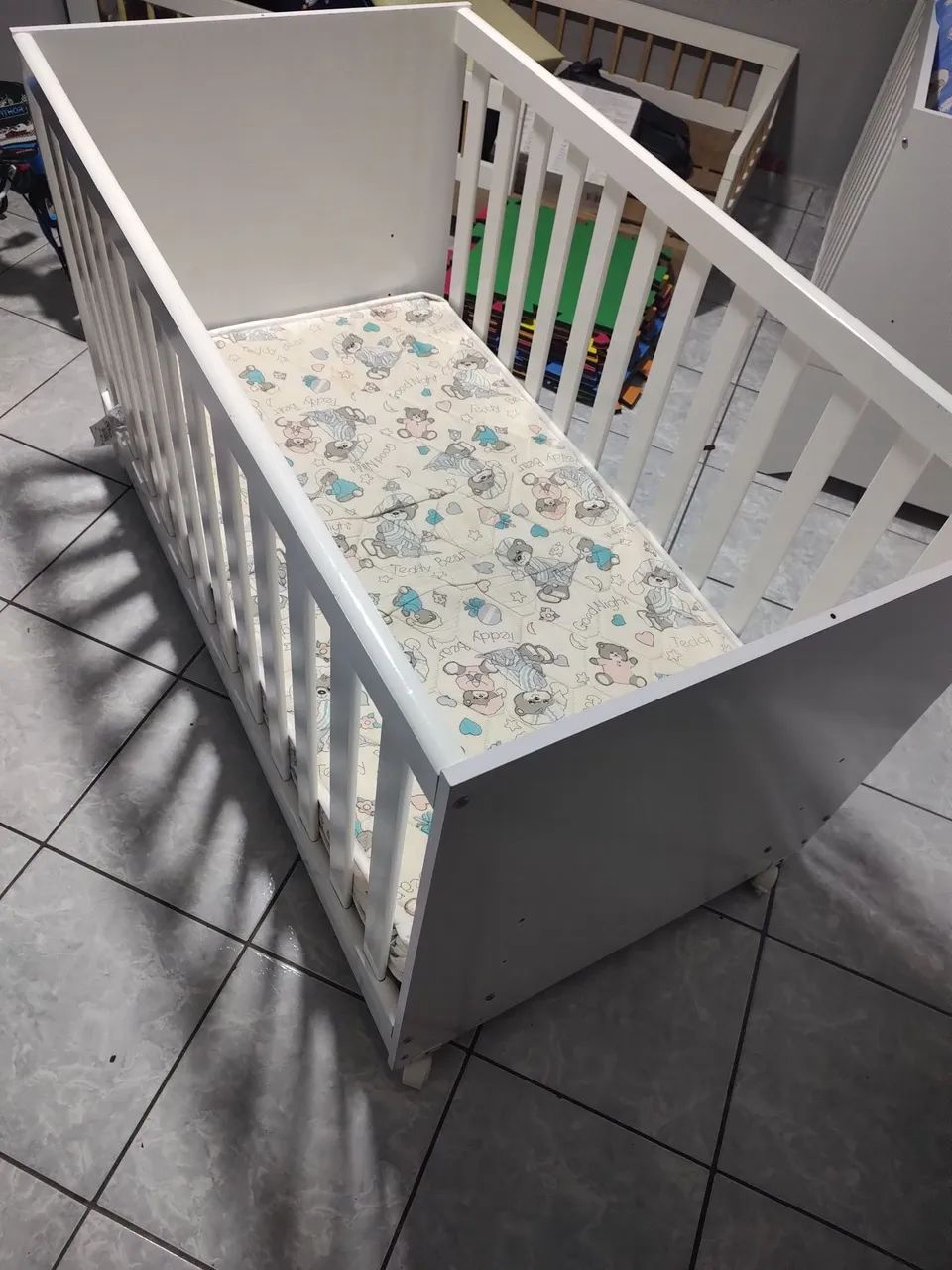 Berço infantil de rodinhas. - Foto 3