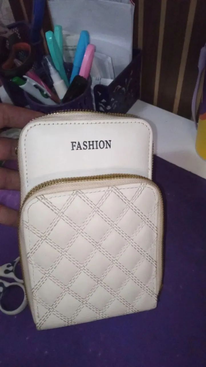 Bolsa de mão com carteira - Queima de estoque  - Foto 5