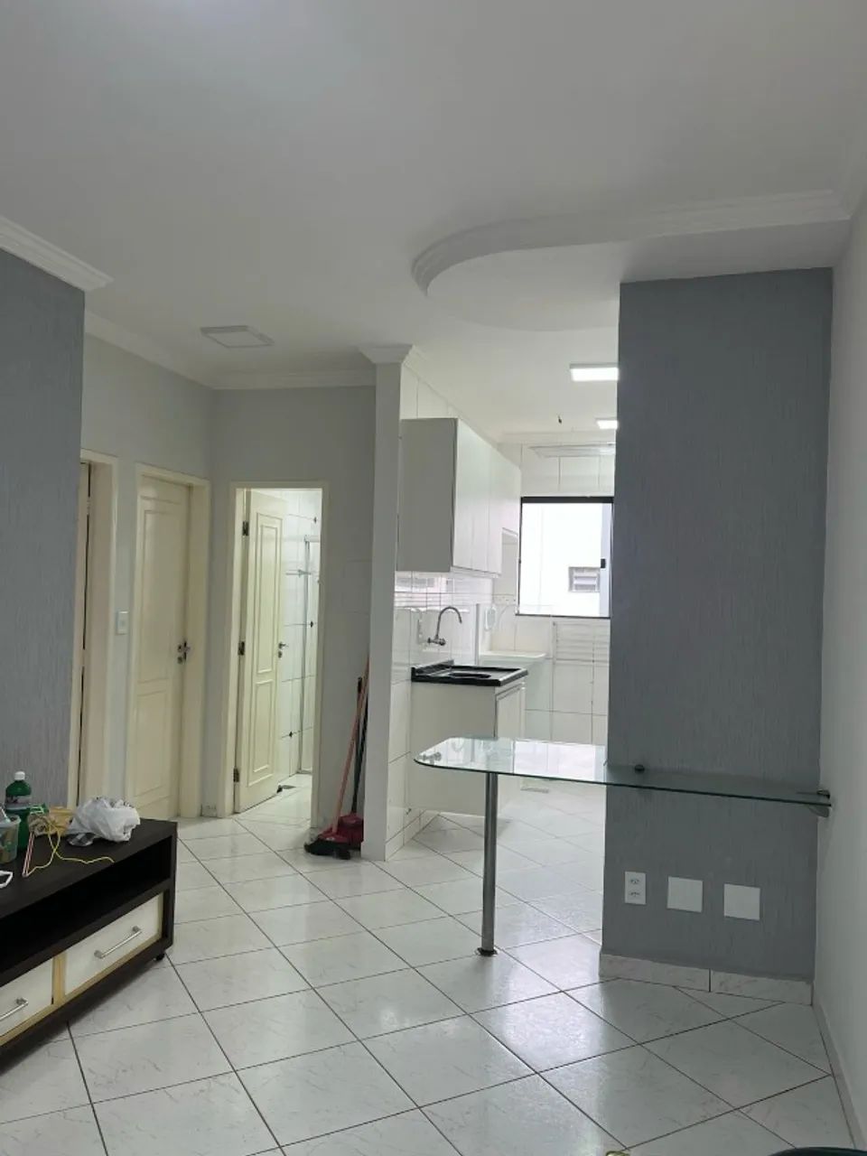 Apartamento Deville 2 quartos semimobiliado 