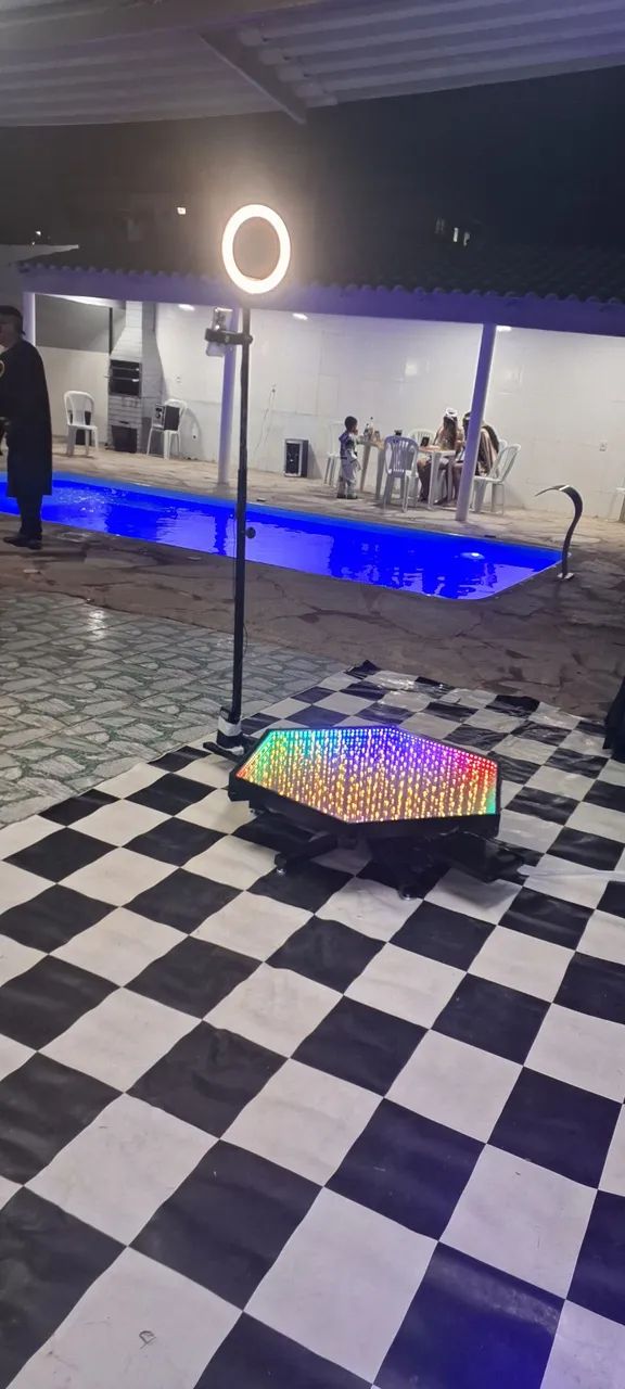 Plataforma 360° com led