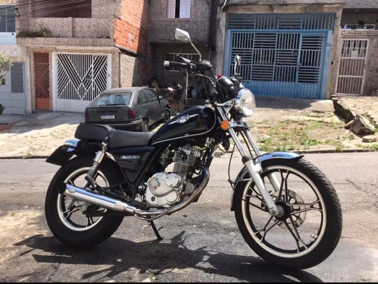 Intruder 125 | 2015/2016.