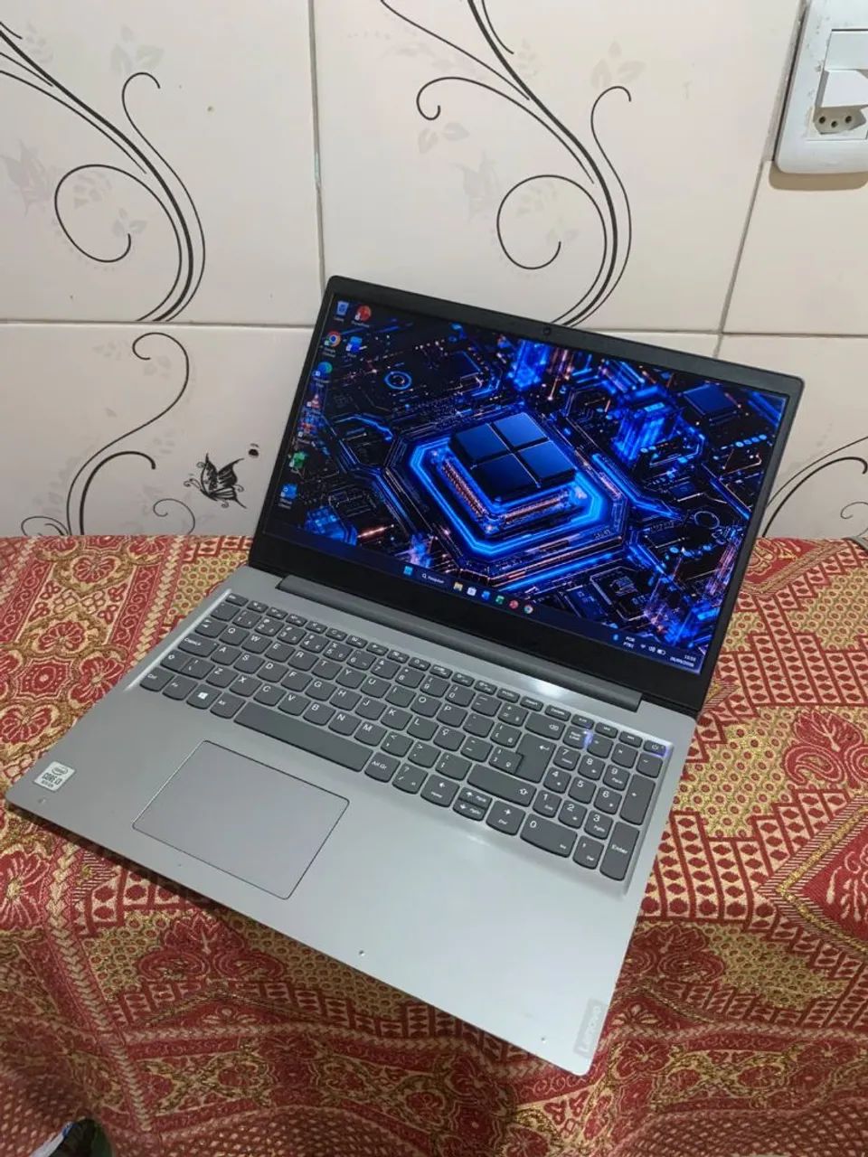 Notebook Lenovo Core i3 / 12GB RAM / SSD 240GB / 10° Geração  - Foto 2