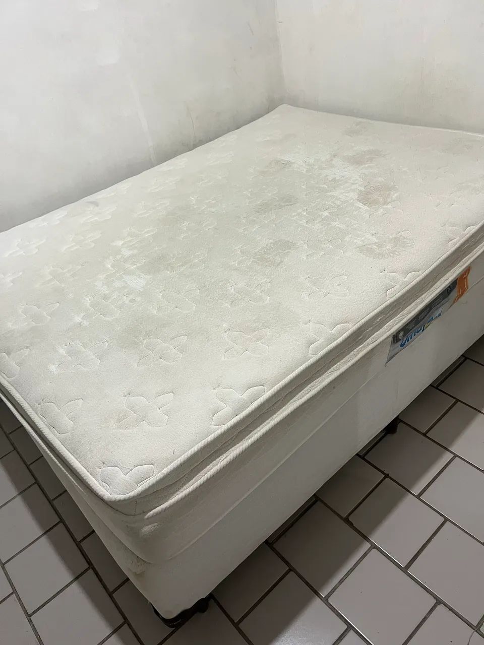 Cama box casal