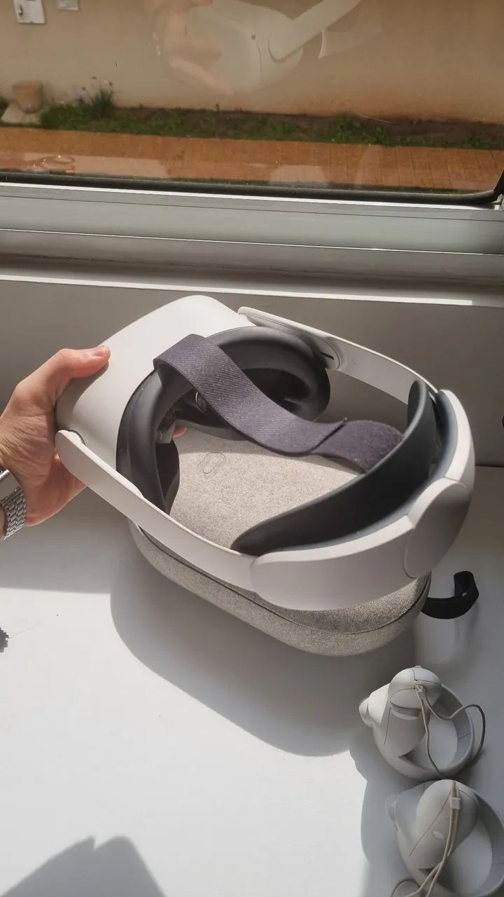 OCULOS QUEST 2 COM ACESSÓRIOS - Foto 3