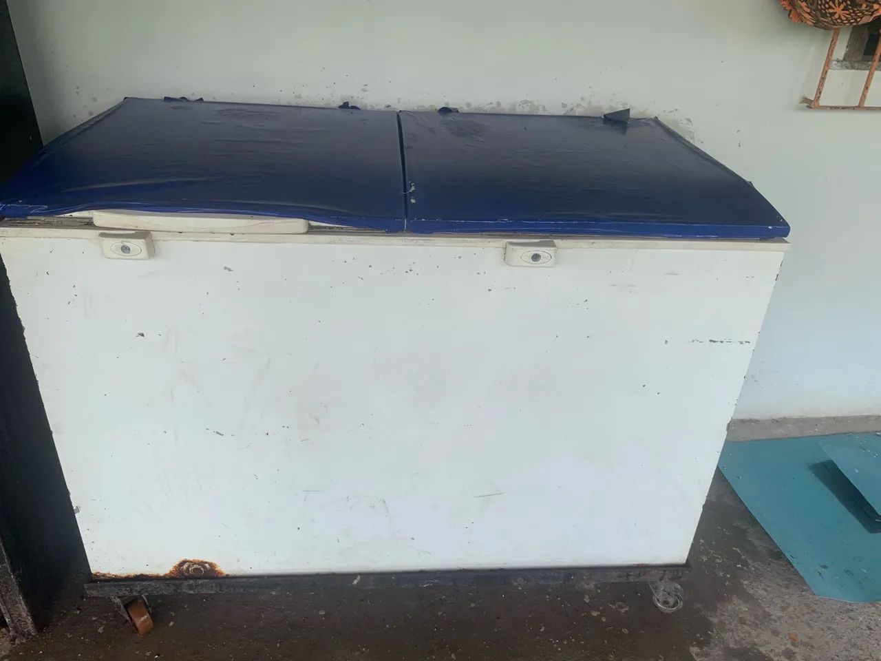 Freezer eletrolux 100L
