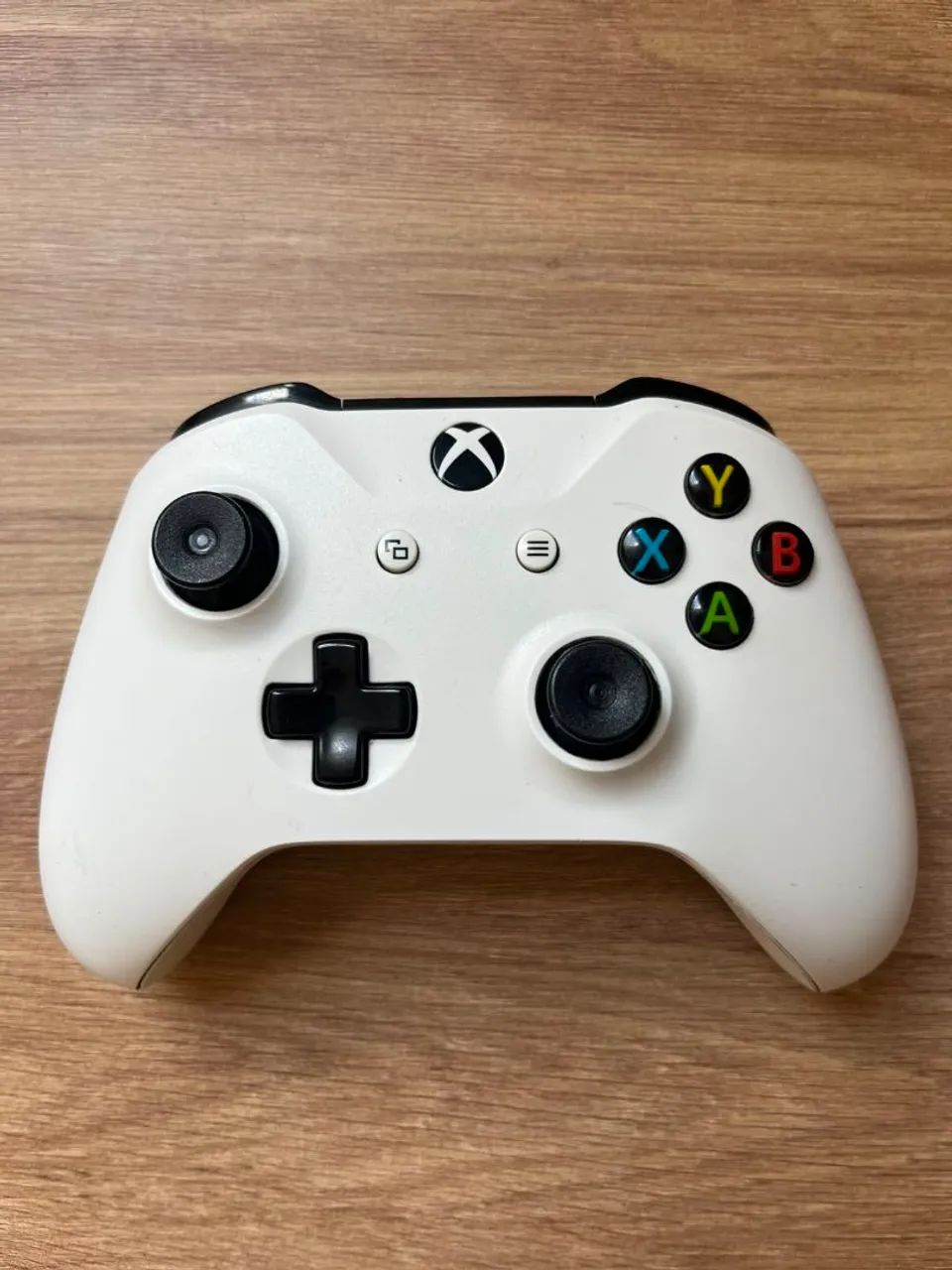 Xbox One S 1TB - Foto 2