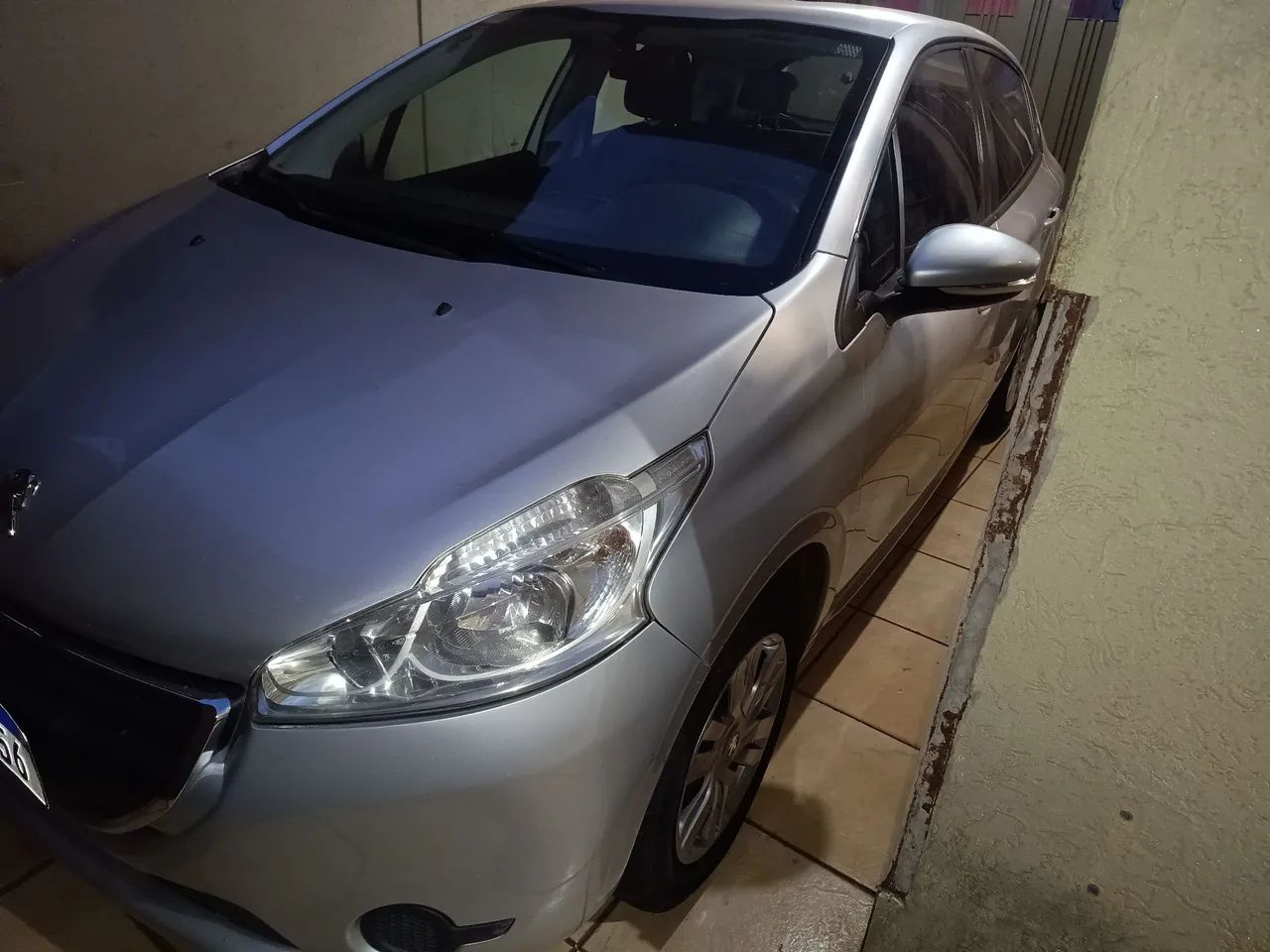 Peugeot 208 208 Active/Active Pack 1.5 Flex 8V 5p 2014