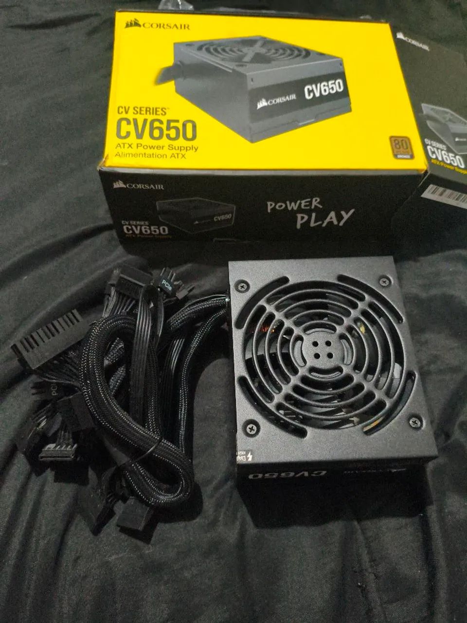 Fonte de pc Corsair cv650 - Foto 4