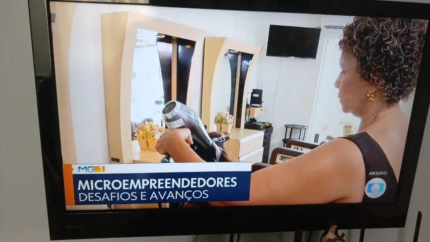 Tv Toshiba rezga "42" HDMI ( Não é smart)