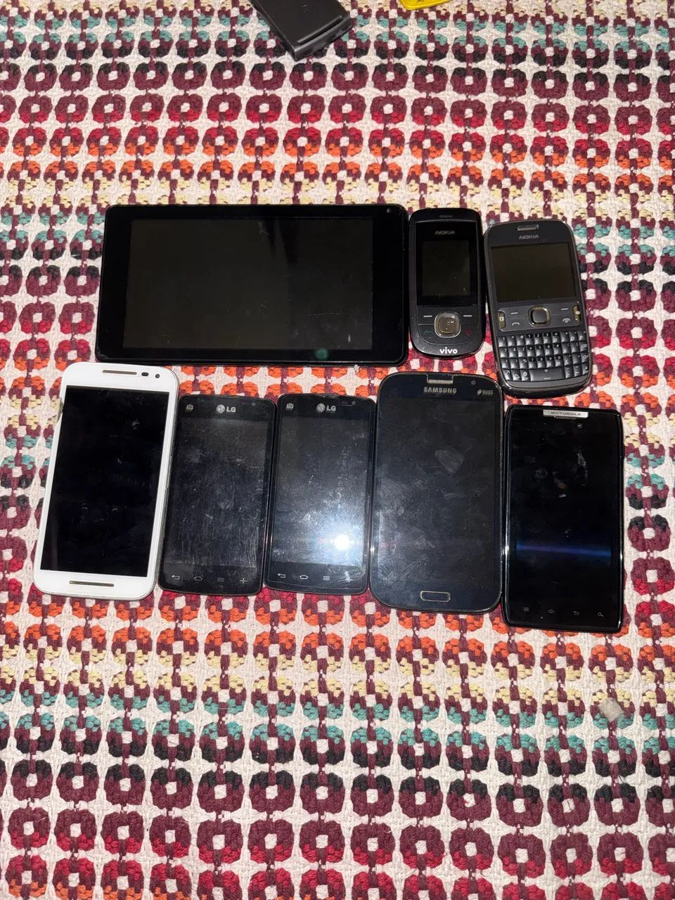Celulares Samsung e tablet Windows