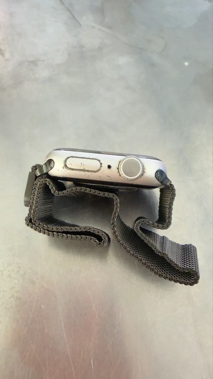 Apple Watch Series 8 - Foto 2