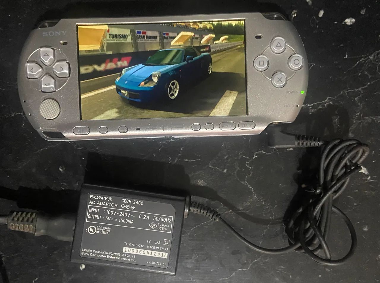 PSP 3001 Prata Edição Limitada Gran Turismo - Completo na Caixa