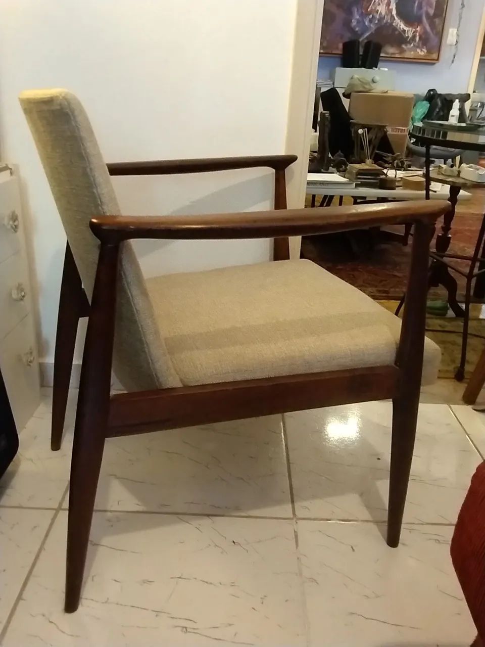 Poltrona estilo Joaquim Tenreiro 