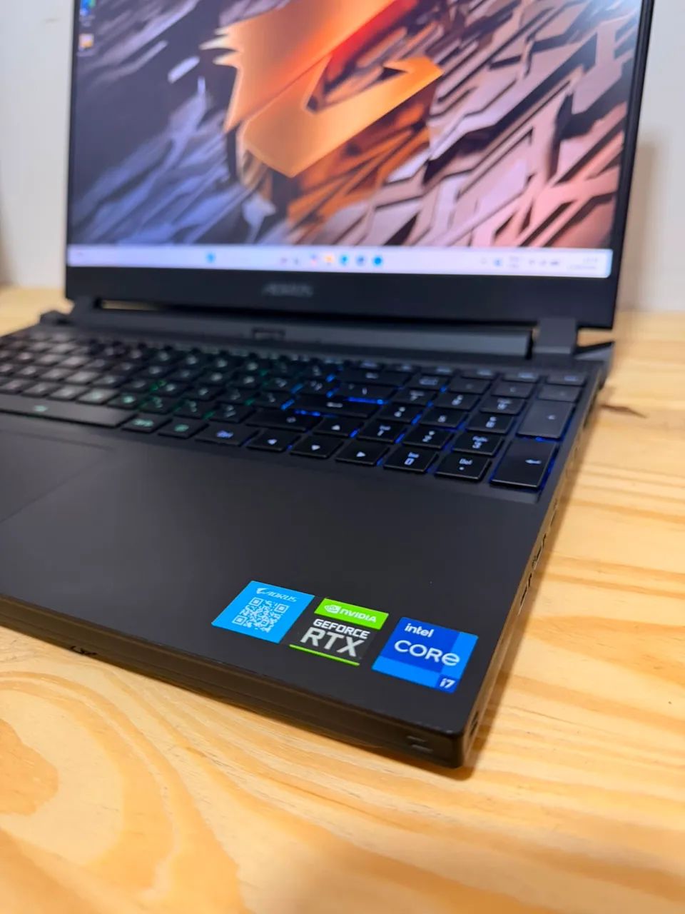 Notebook Gigabyte Aorus - RTX 3070 / Intel Core i7 12700H / 32GB de RAM / SSD 512GB - Foto 5